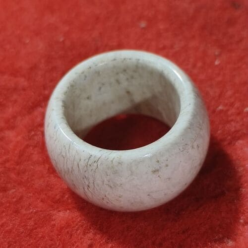 Antique Hetian jade ring – Chicken bone white, Red Mountain culture